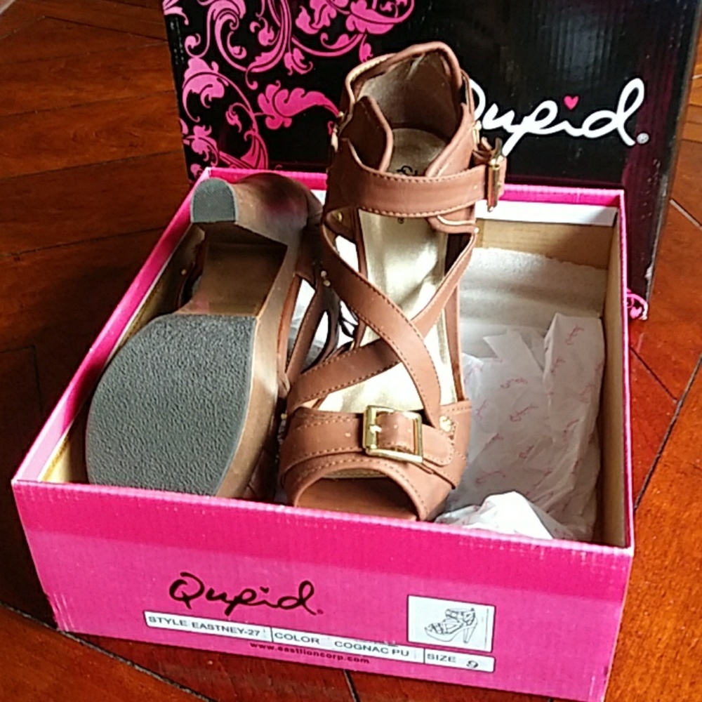 Qupid Platform Strappy Heels